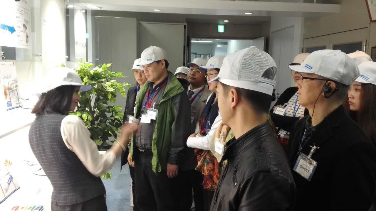 2015年11月，樱花科技计划参访团在日本企业参观