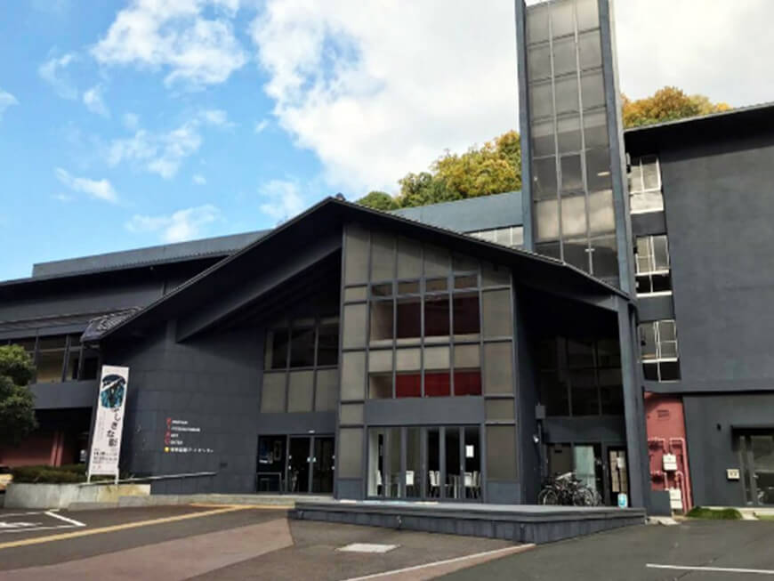 通过戏剧节办大学,日本著名剧作家与地方城市合作