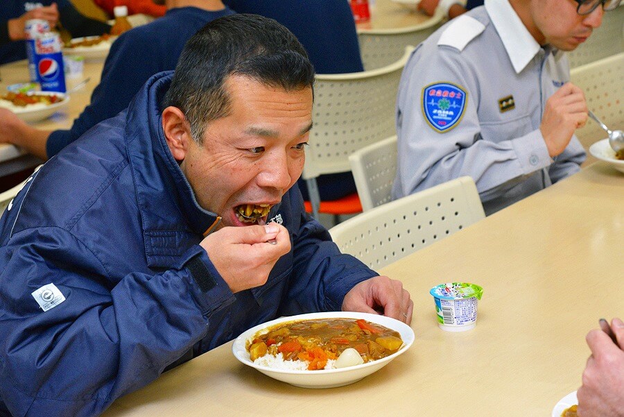 日本的消防(二) 消防署的一天:晚餐、出警与课题