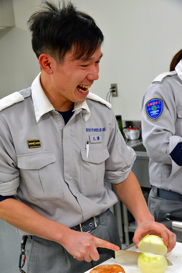 日本的消防（二） 消防署的一天：晚餐、出警与课题