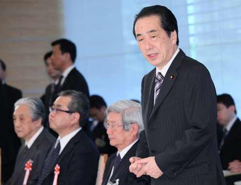 4月14日，日本总理菅直人在东日本大震灾复兴规划会议上致辞。