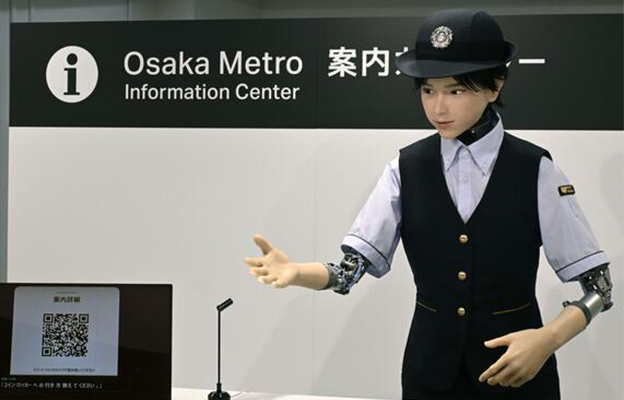 大阪Metro在梅田站测试人形机器人接待咨询