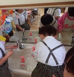 【学前教育】看日本幼儿园怎样教育小朋友自立
