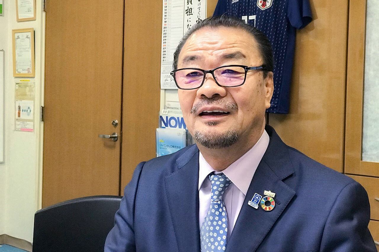 混在一起是垃圾,分类处理变资源 100%再生塑料瓶的日本工厂