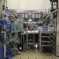日本量子科学技术研究开发机构的最大规模核聚变实验装置今秋投入使用