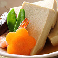 信州大学、高野豆腐能预防肥胖，所含蛋白质能促进脂肪燃烧
