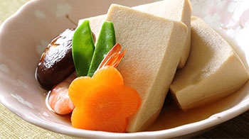 信州大学、高野豆腐能预防肥胖，所含蛋白质能促进脂肪燃烧