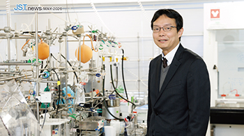 使用太阳能电池板中的硅合成有用物质，可同时解决CO₂减排和电池板废弃问题