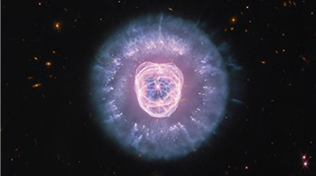这也是“狮子”星云？看上去确实很像……