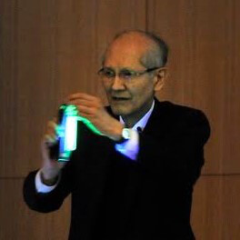 日本人与诺贝尔奖 下村修：查明水母发光物质，让蛋白质动作可见
