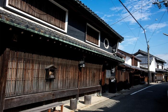 汤浅町汤浅地区保存有传统的建筑物