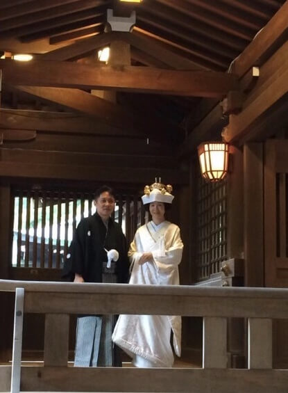 日式婚礼上新郎新娘的穿着