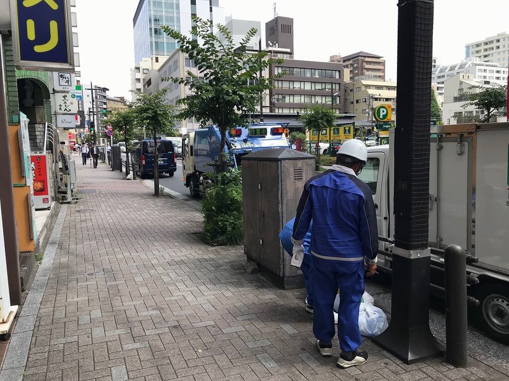 日本是怎么做好垃圾分类的?