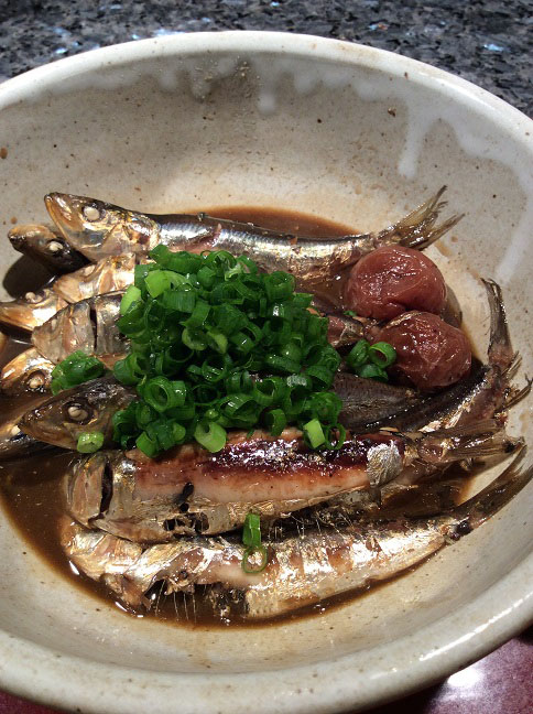 吉原的料理世界 和食的世界 4 炖鱼 炸鱼及鱼汤 根据鱼的种类精心调味 客观日本