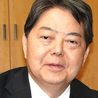 【日本总务大臣林芳正专访】加速完善国内数字基础设施，通过战略性投资强化国际竞争力，助力实现强劲经济增长